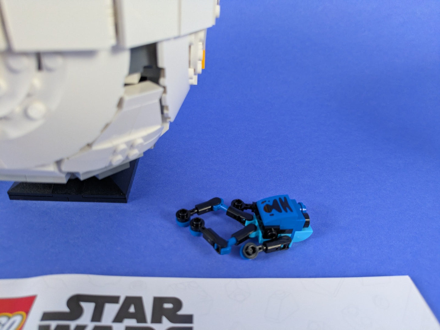 Lego Star Wars: Sculptures: Grogu with Hover Pram Set 75403 Complete Set