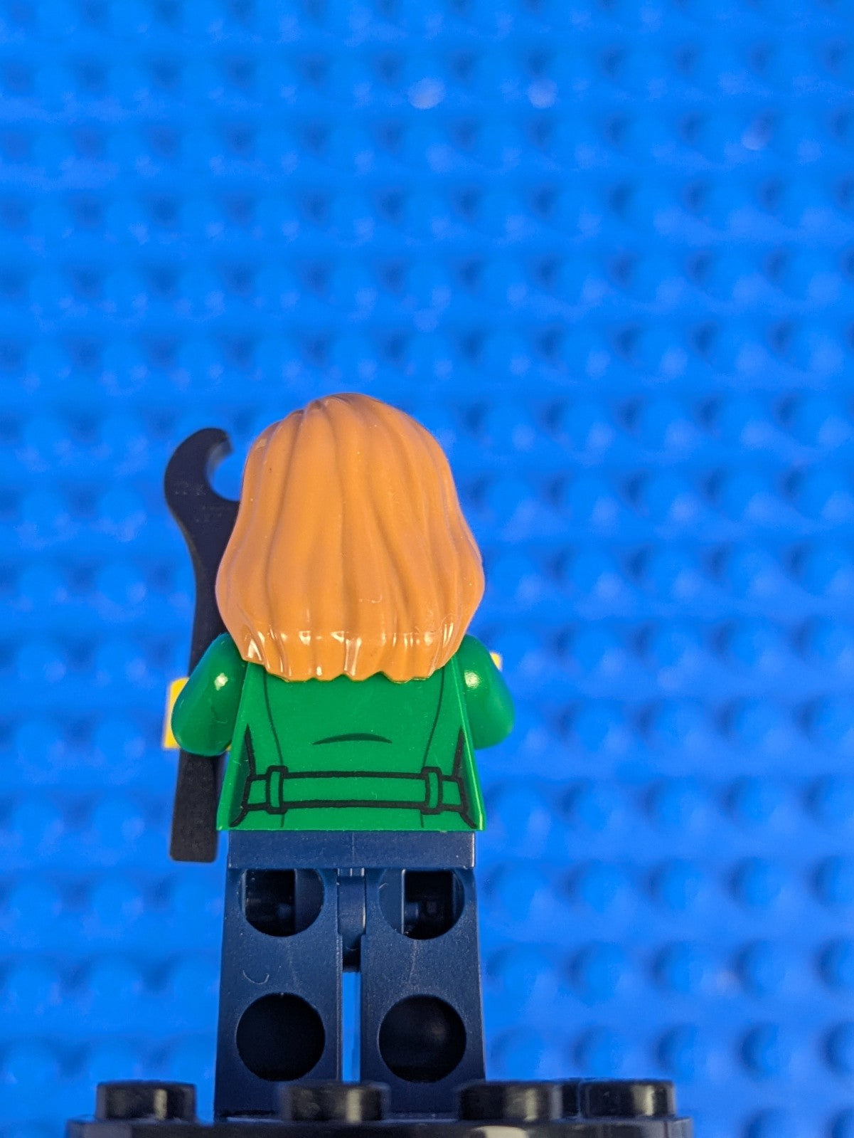 Lego Town: City: Green Female Jacket Open with Necklace cty0545 Set 60082