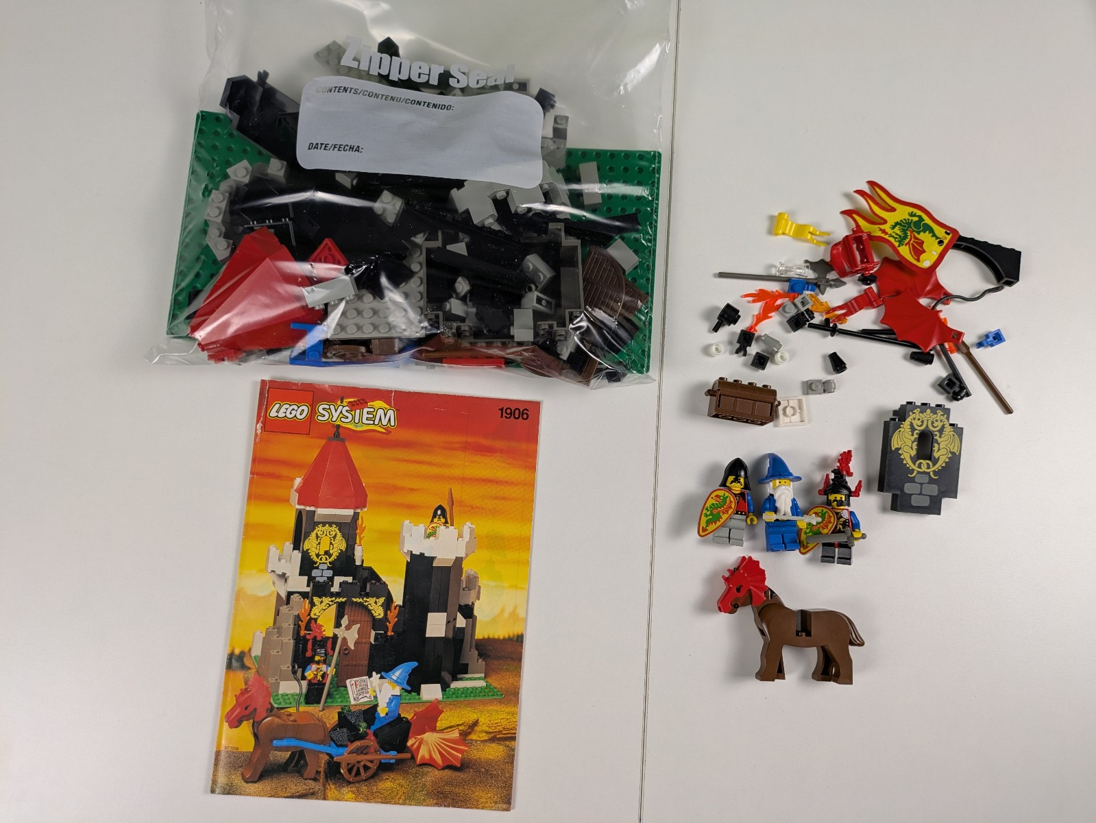 Lego Castle: Dragon Knights: Majisto's Tower Set 1906 - w/ Instructions