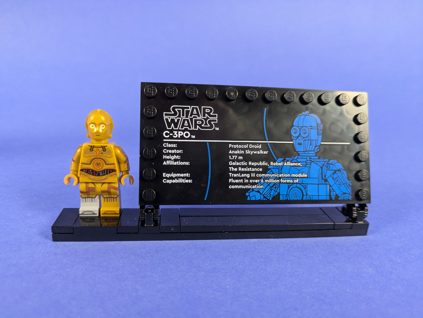 Lego Star Wars: Sculptures: C-3PO Set 75398 Complete Set