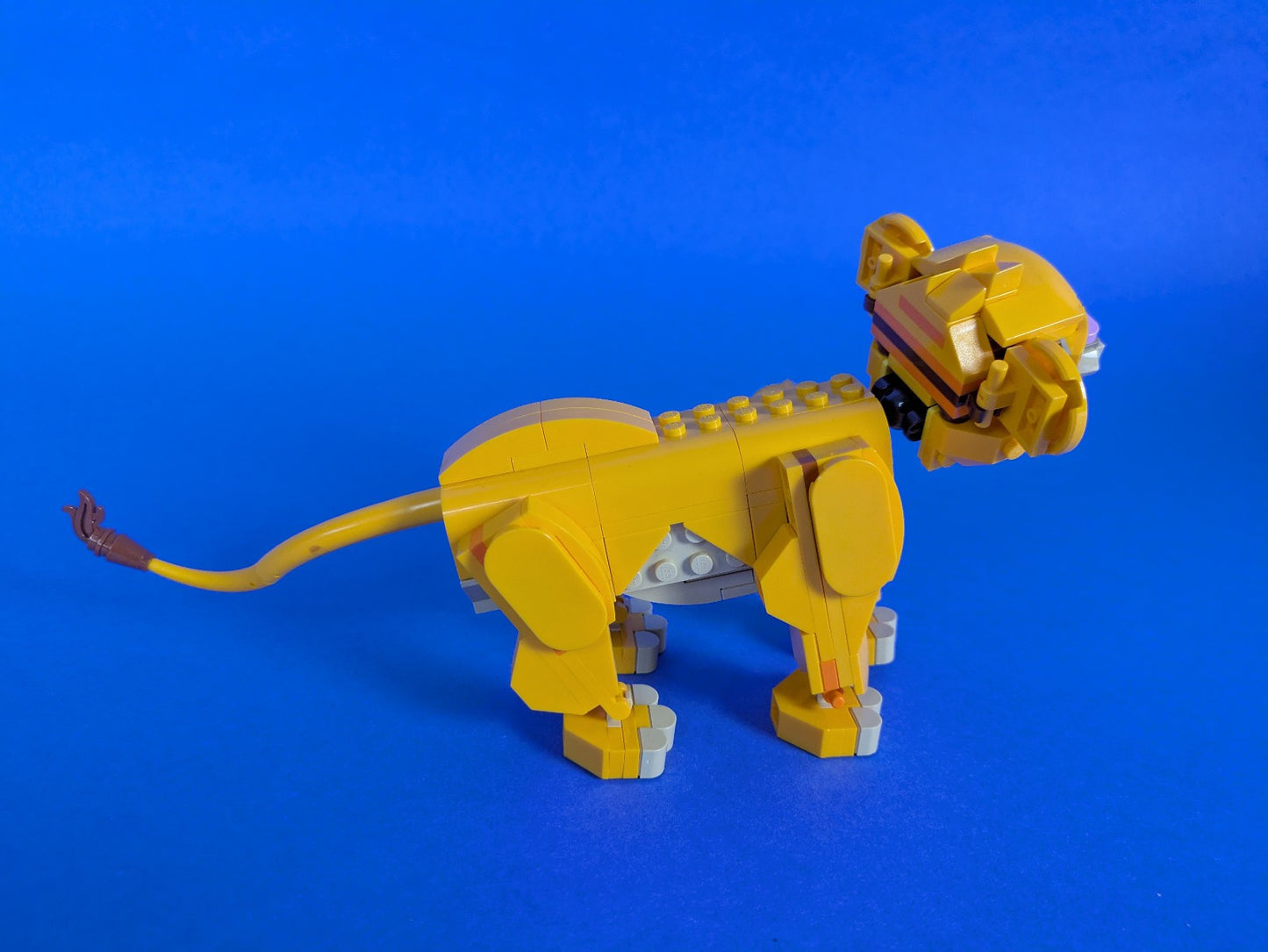 Lego Disney: The Lion King: Simba the Lion King Cub Set 43243 - Simba Only