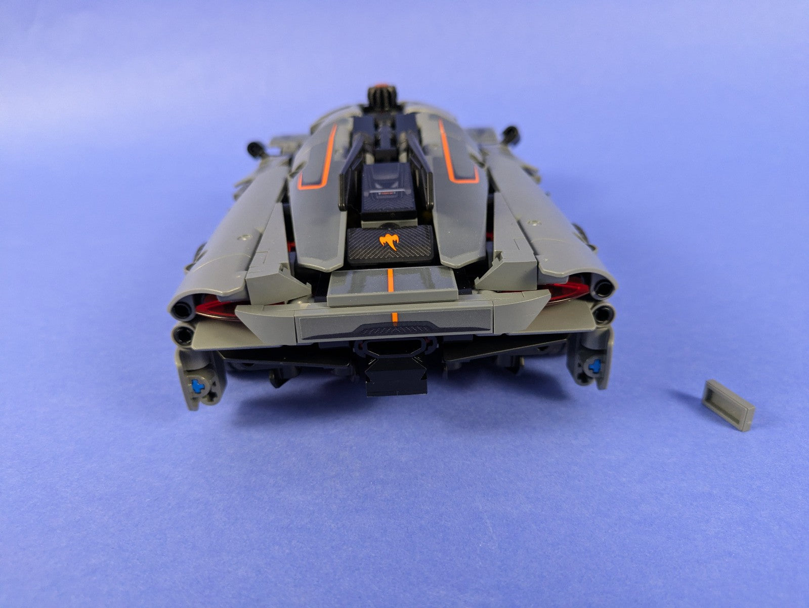Lego Technic: Model: Koenigsegg Jesko Absolut Gray Hypercar Set 42173 Complete