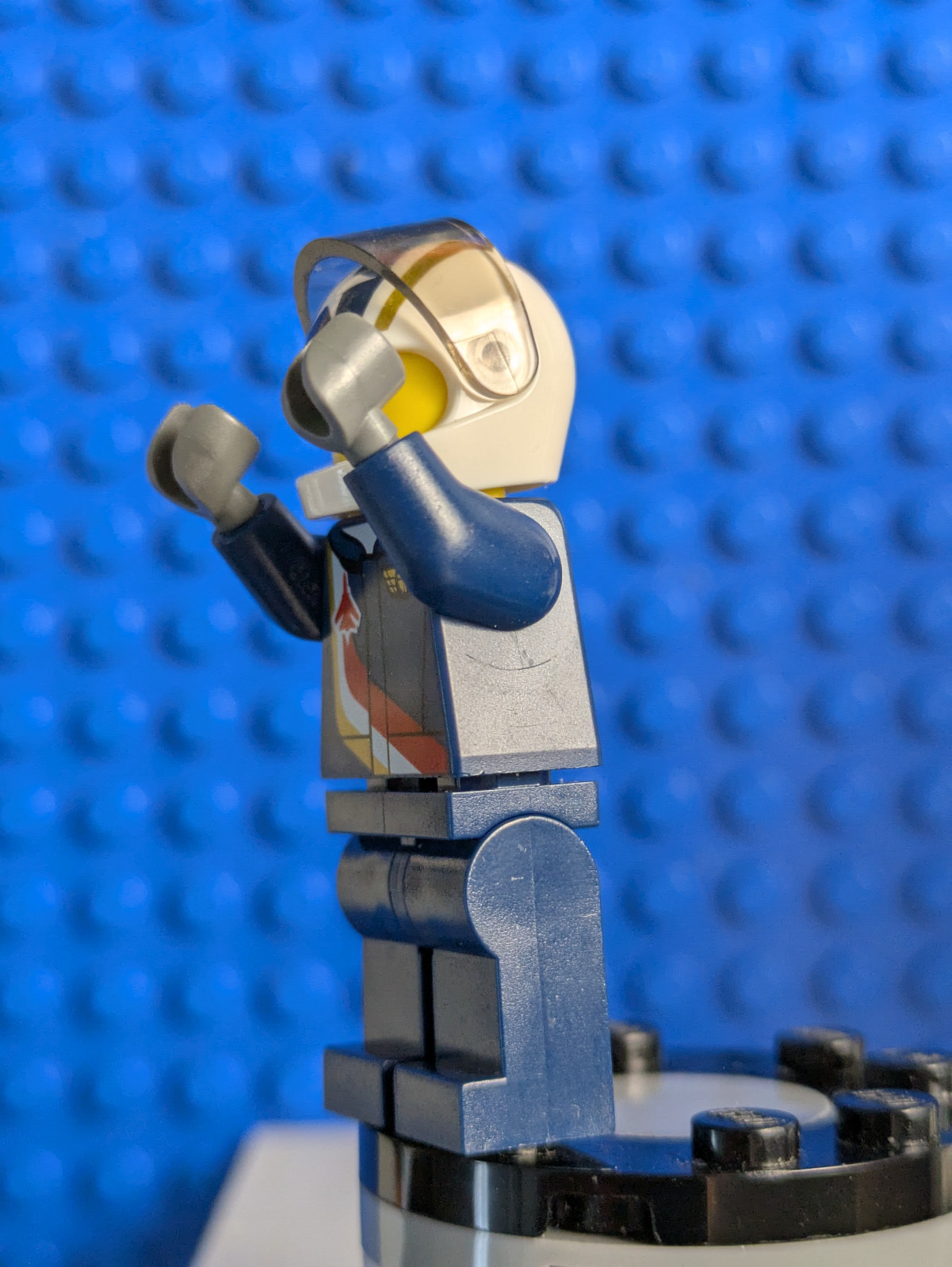 Lego Town: City: Airport: Airport - Jet Pilot Female air052 Set 60103