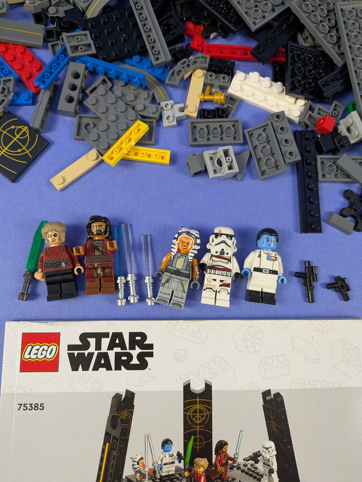 LEGO Star Wars Ahsoka Tano's Duel on Peridea 75385 Complete Set Pre-Owned