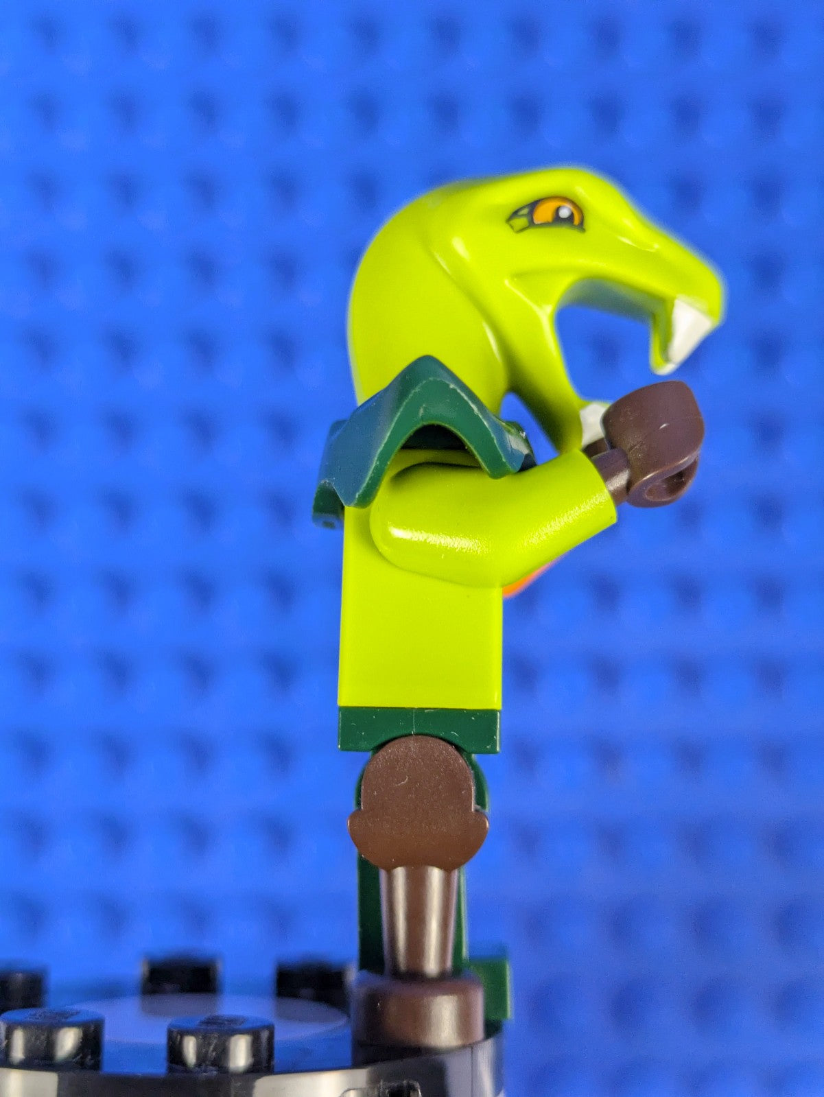 Lego NINJAGO: Skybound: Clancee - Shoulder Armor njo0238 Set 70594