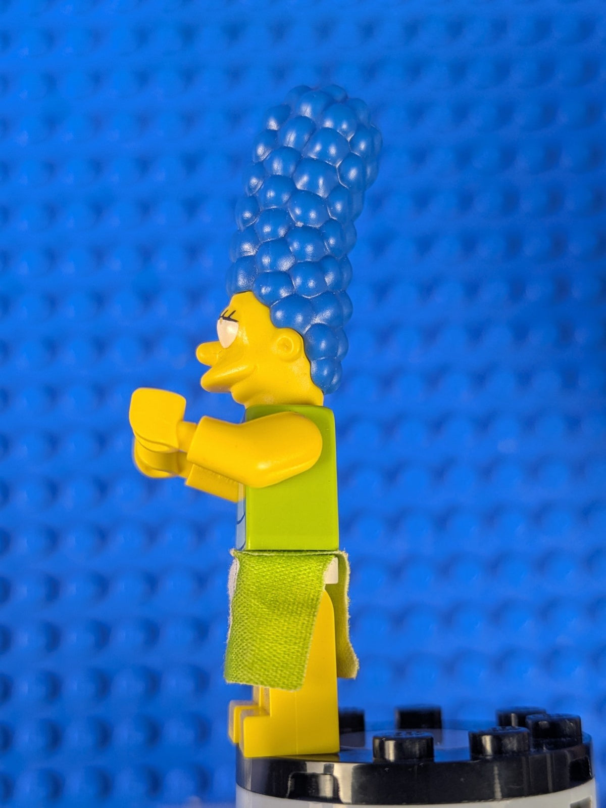 Lego The Simpsons: Marge Simpson with Apron sim002 Set 71006