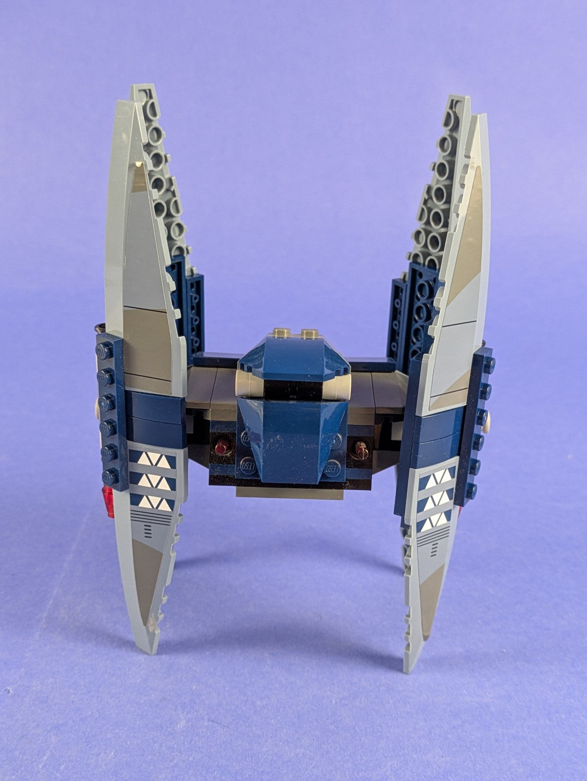 LEGO Star Wars Vulture Droid 75041 Complete Set Pre-Owned