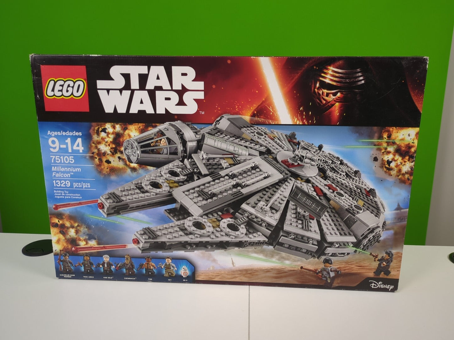 Lego Star Wars: Millennium Falcon Set 75105 - BRAND NEW!