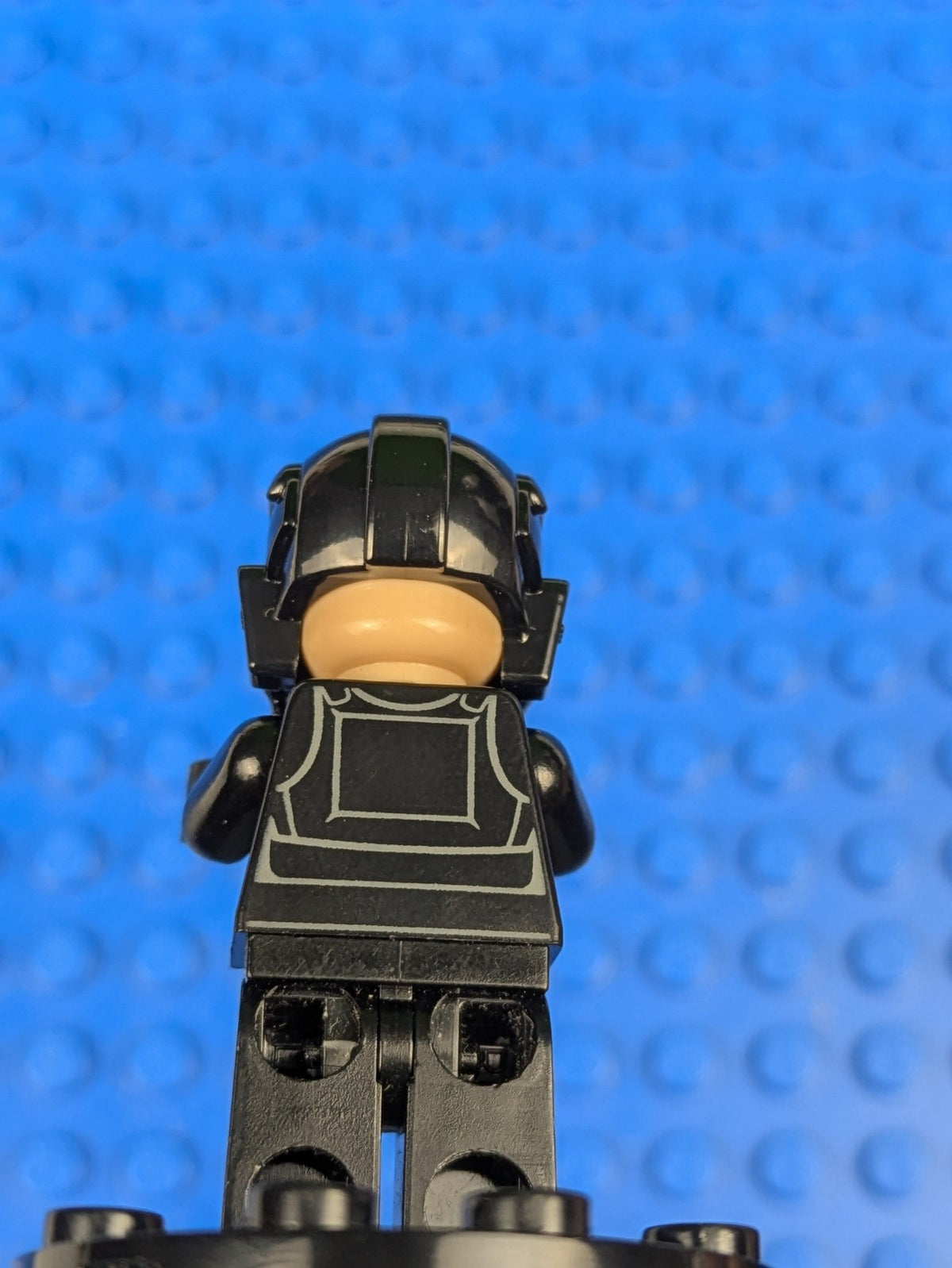 Lego Star Wars: Star Wars Rebels: Imperial TIE Fighter Pilot sw0621 Set 75106