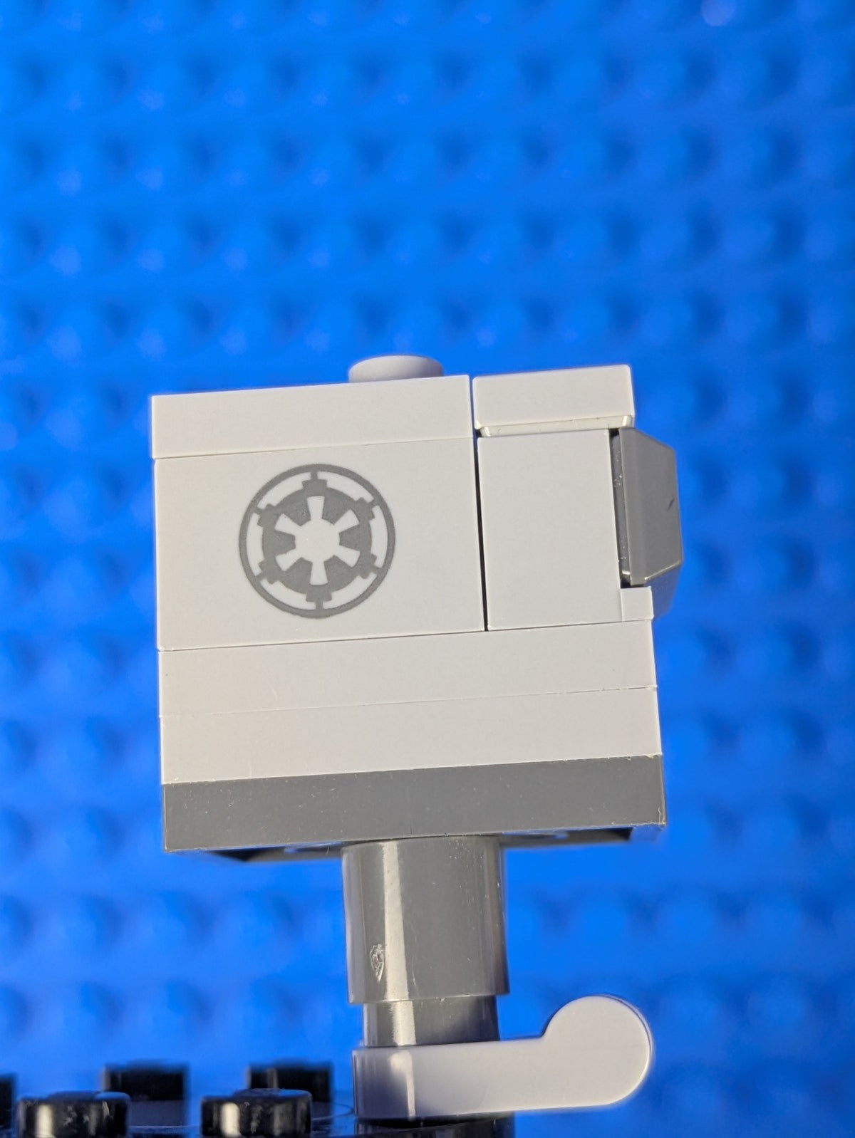 Lego Star Wars: Episode 4-6: Gonk Droid (GNK Power Droid) sw1252 Set 75347