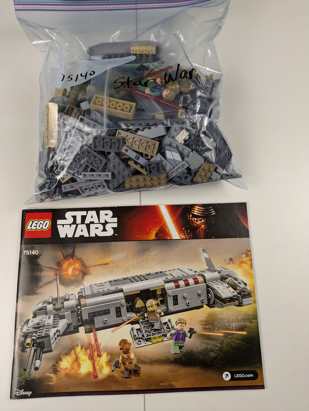LEGO Star Wars Resistance Troop Transport 75140 Complete Set Pre-Owned