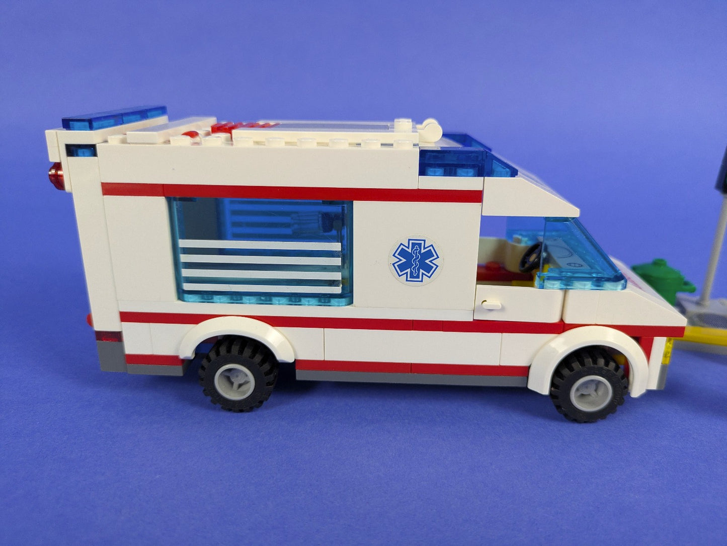 Lego Town: City: Hospital: Ambulance 4431