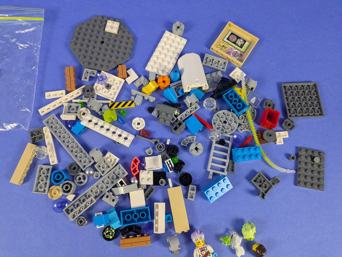 Lego Hidden Side: J.B.'s Ghost Lab Set 70418 Incomplet Set