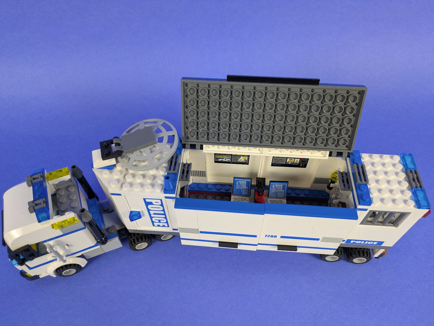Lego Town: City: Police: Mobile Police Unit 7288 w/ Instructions