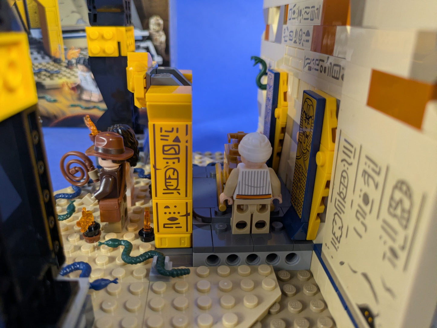 Lego Indiana Jones: Escape from the Lost Tomb Set 77013 Complete Set