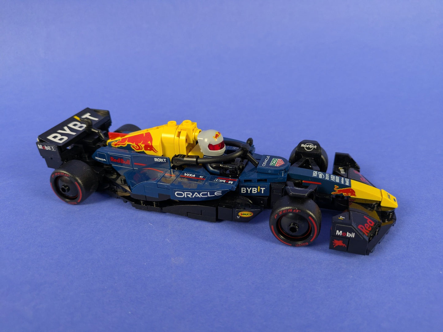 Lego SPEED CHAMPIONS: Oracle Red Bull Racing RB20 Set 77243 Complete Set