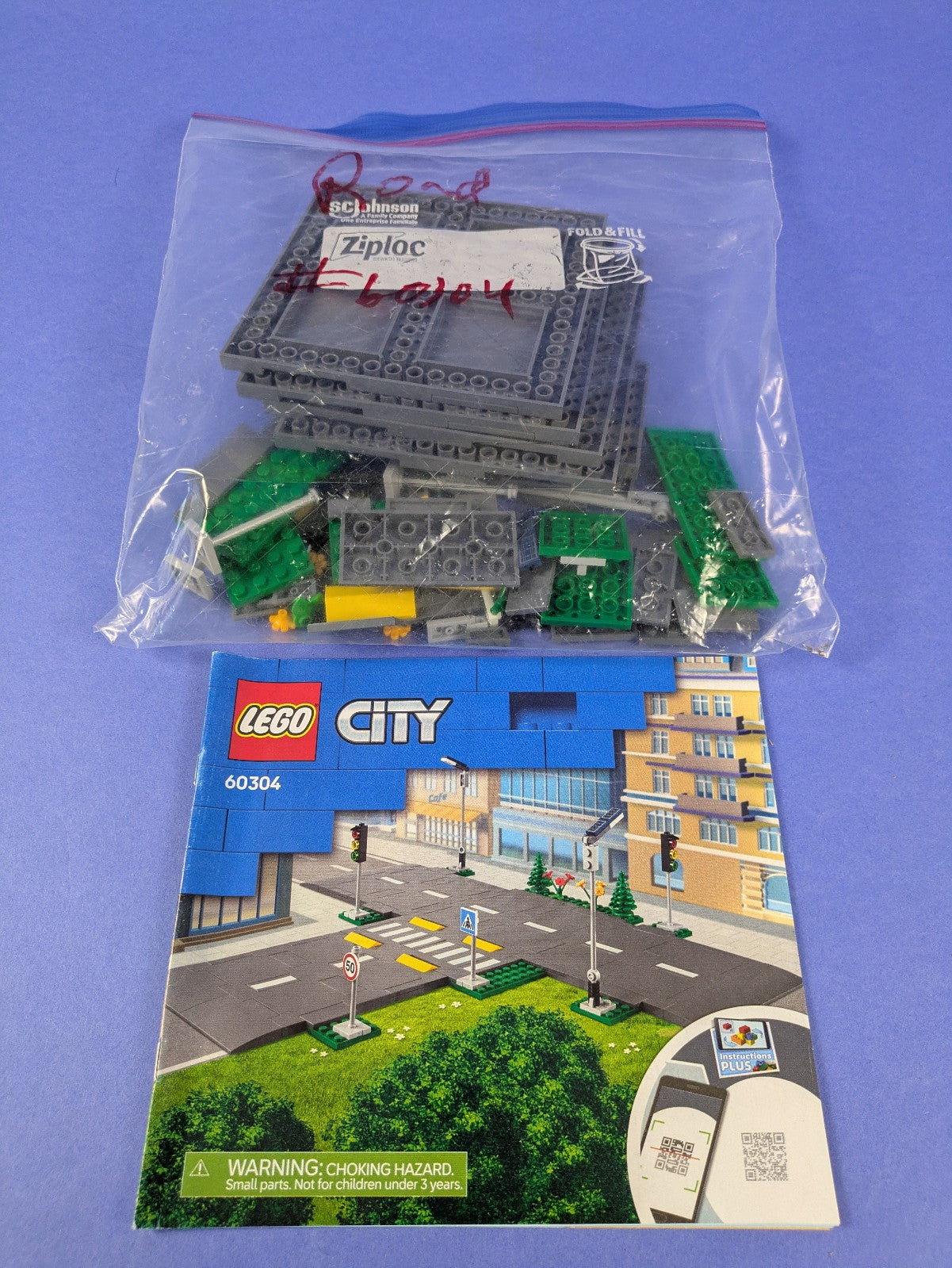 LEGO City Road Plates 60304 Complete Set Pre-Owned