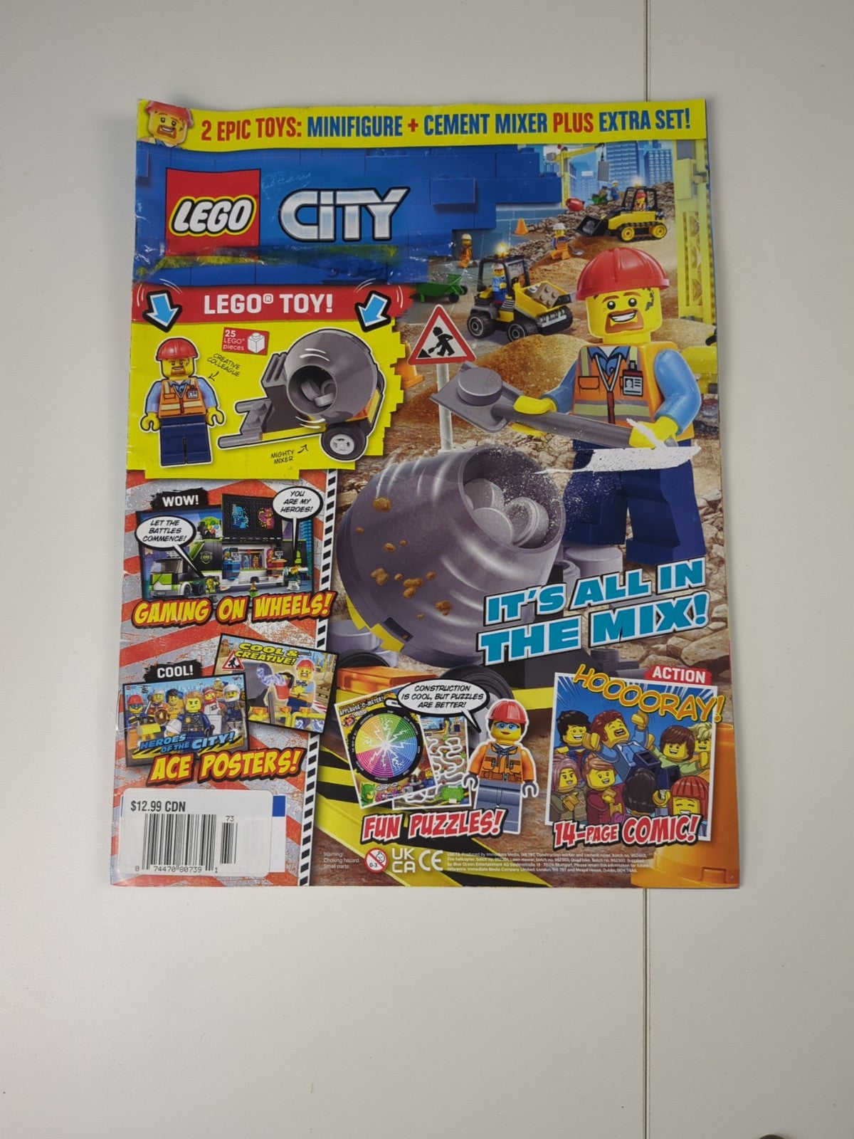 Lego Town: City: Builder with Cement Mixer & Farmer with Lawn Mower Paper Bag