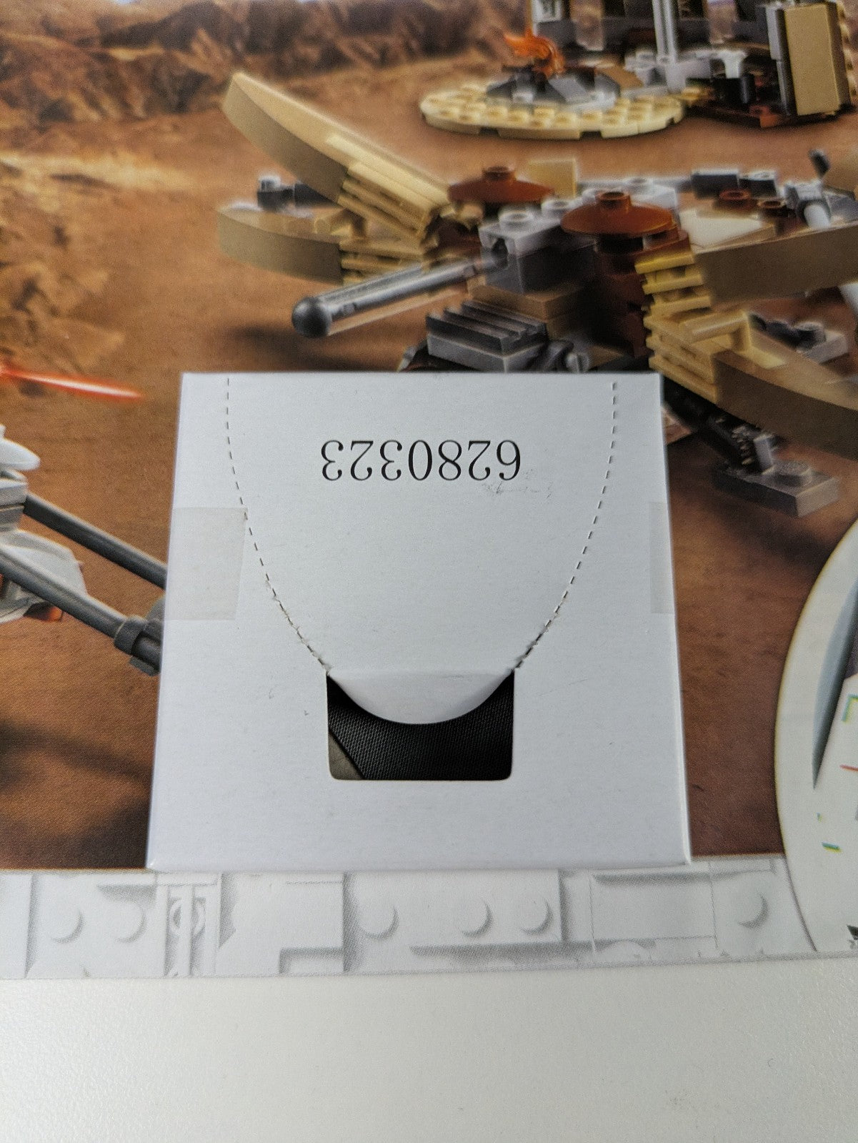 Lego Star Wars: The Mandalorian: Trouble on Tatooine Set 75299 - Complete Set