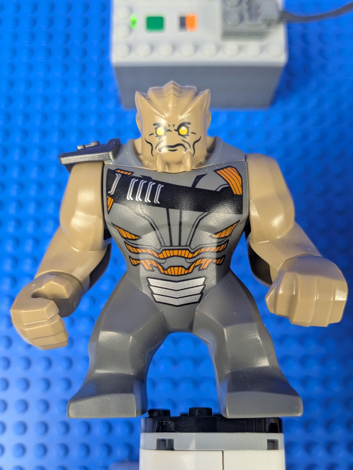 Lego Super Heroes: Avengers Infinity War: Cull Obsidian sh0507 Set 76108