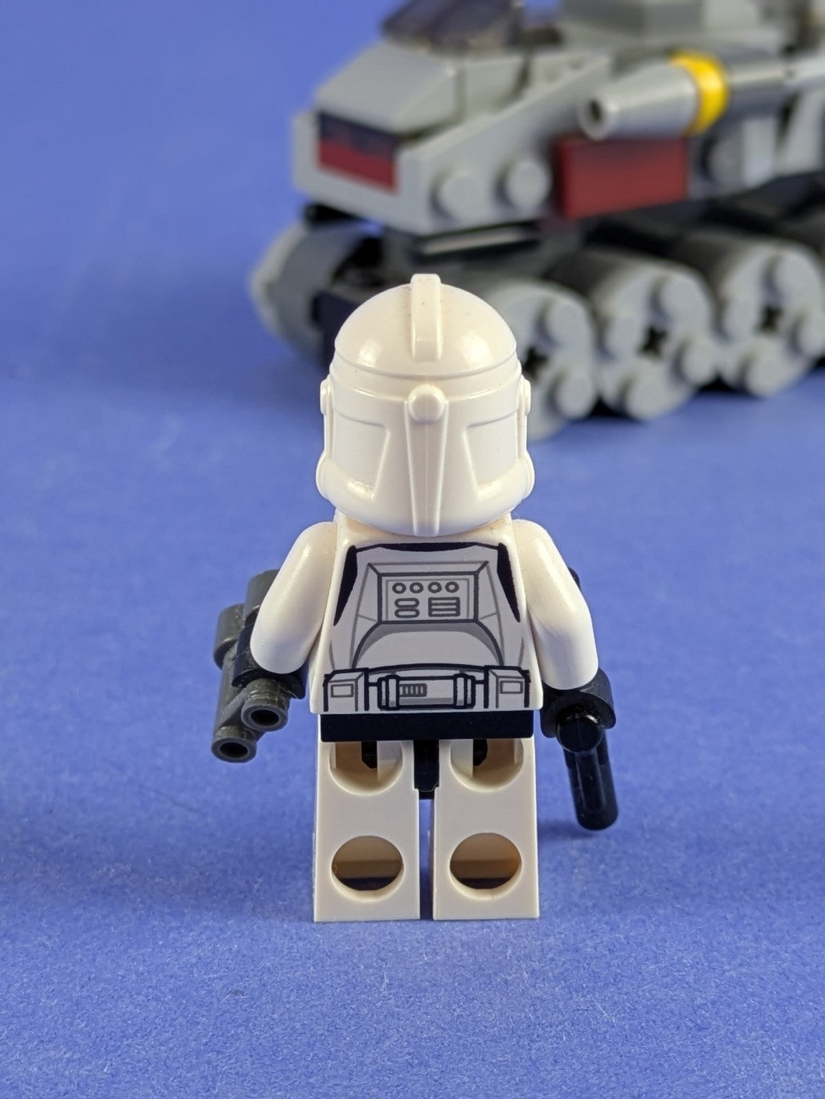 LEGO Star Wars Clone Turbo Tank 75028 Complete Set Pre-Owned