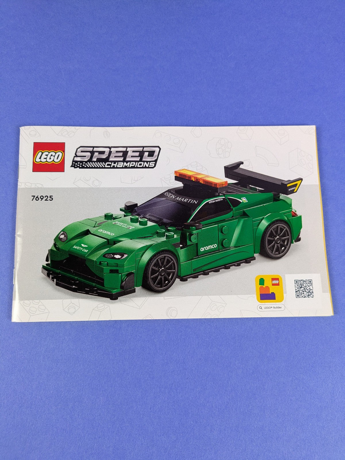 Lego SPEED CHAMPIONS: Aston Martin Vantage Safety Car & AMR23 76925 Incomplete