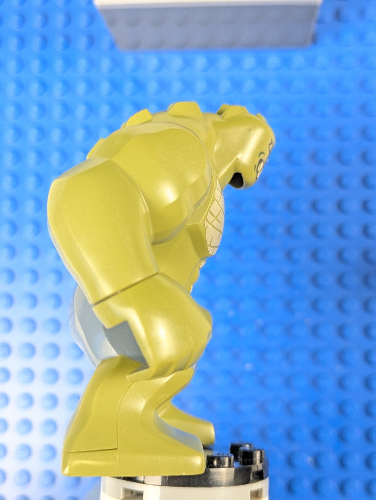 Lego Super Heroes: Killer Croc with Sand Blue Pants sh0280 Set 76055