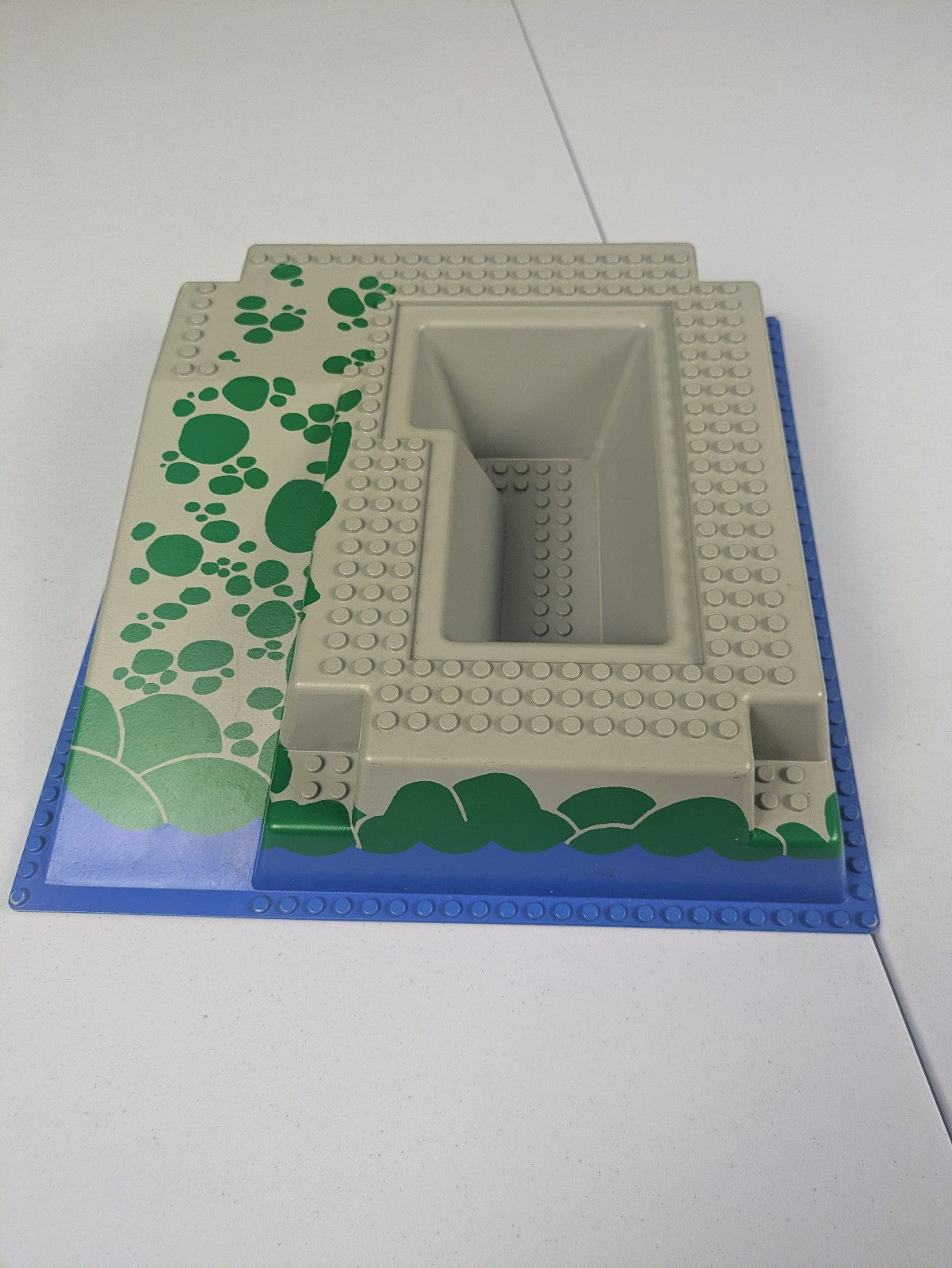 Lego Pirates: Pirates I: Rock Island Refuge Set 6273