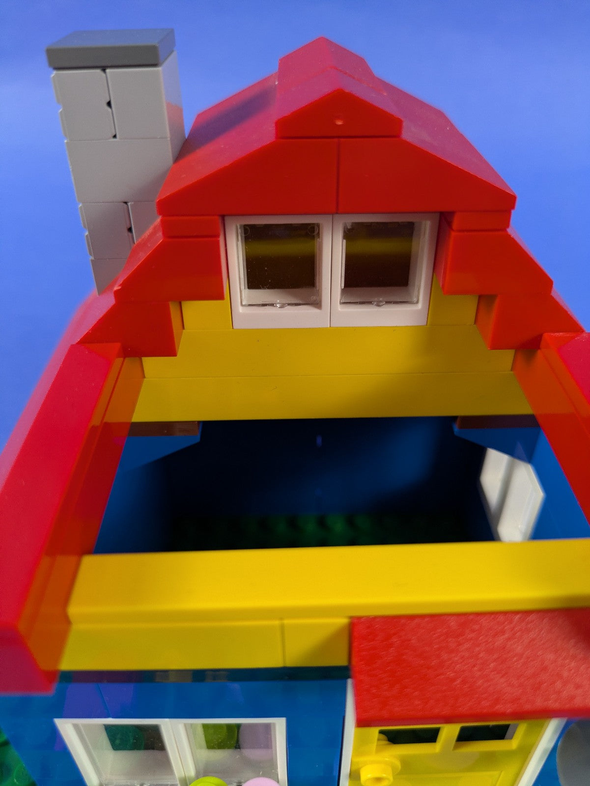Lego LEGO Brand: LEGO Brand Store: Pencil Pot Set 40154 Incomplete Set