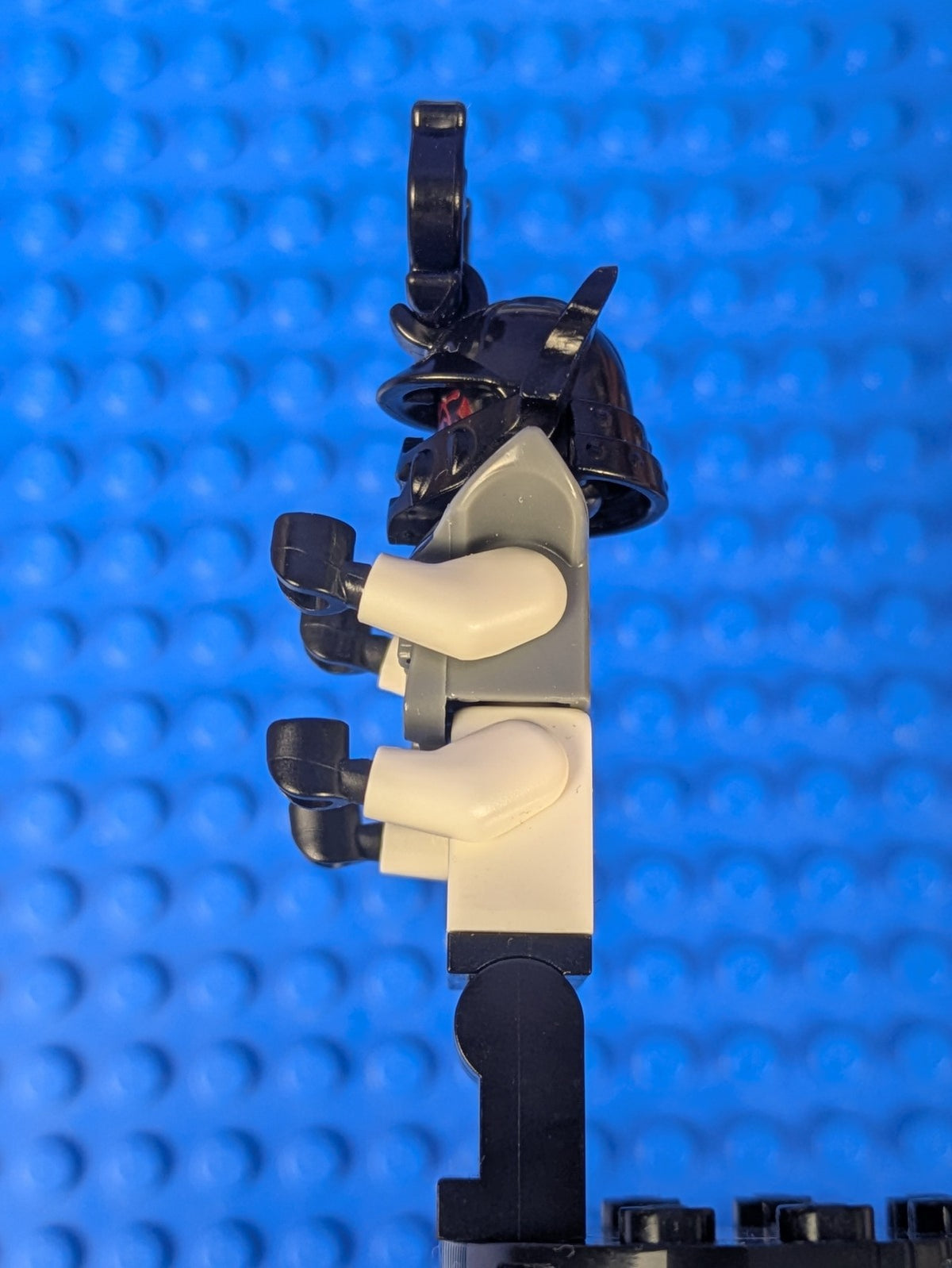 Lego NINJAGO: Skybound: Stone Army Warrior - Red Face njo0235 Set 70591