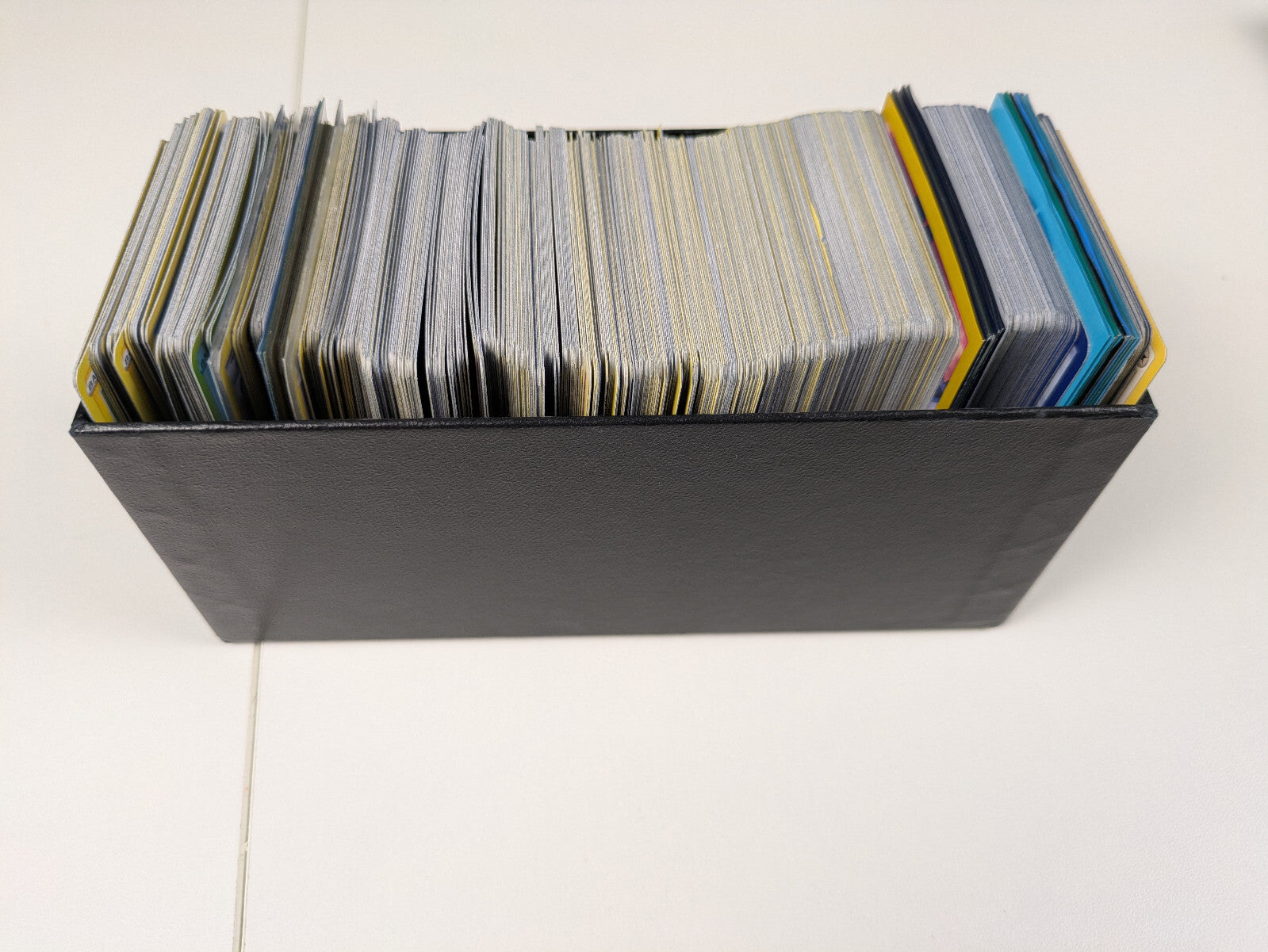 Pokemon Cards: Pokemon Holo Cards Bundle 1,000 Cards in Total - Near Mint!