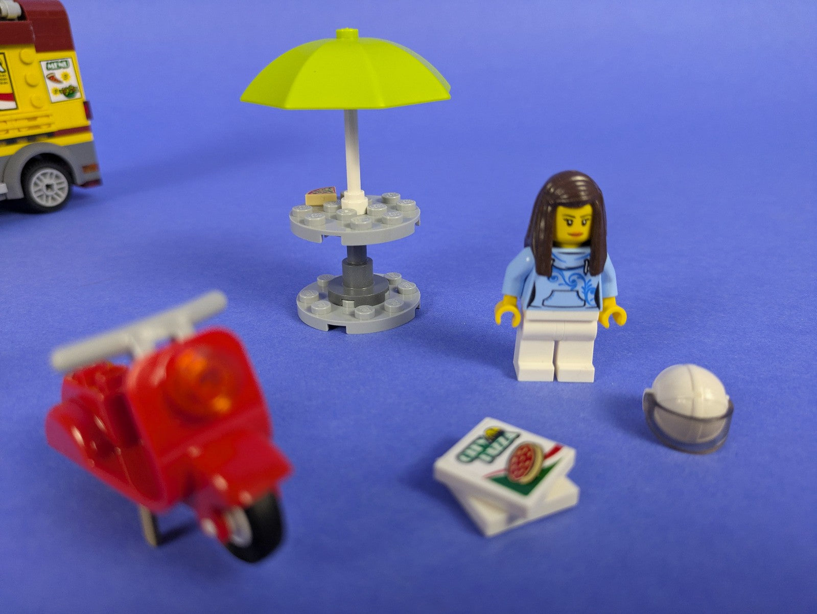 Lego Town: City: Food & Drink: Pizza Van 60150