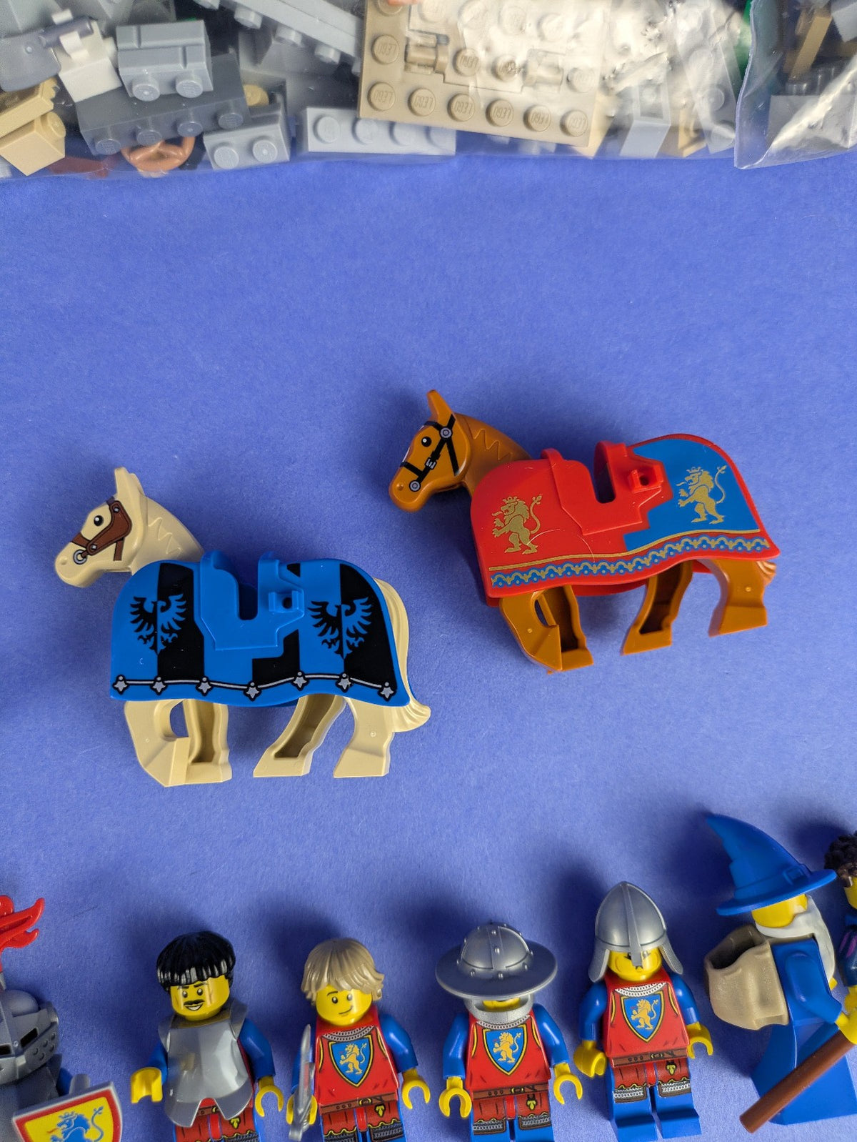 LEGO Castle Lion Knights' Castle 10305 Complete Set Pre-Owned