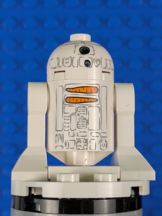 Lego Star Wars: R2-D2 - Snowman Astromech Droid sw0424 Set 9509