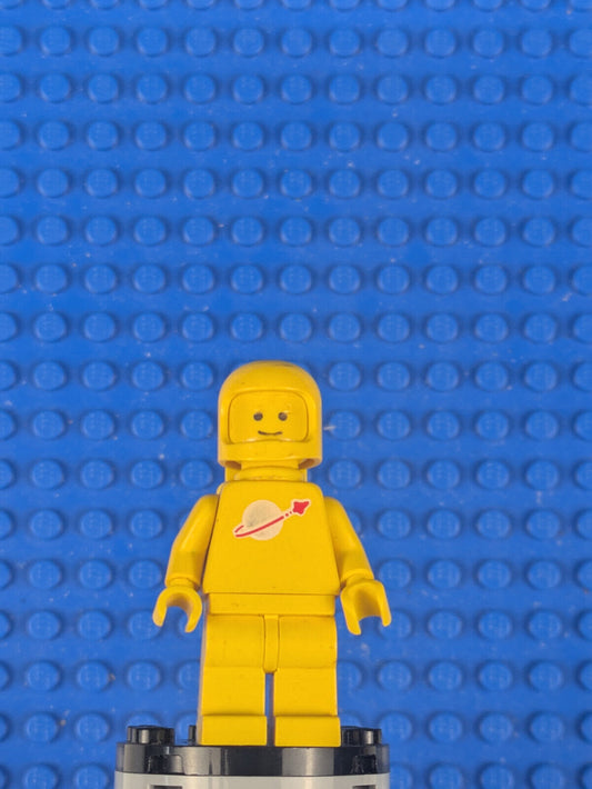 Lego Space: Classic Space: Classic Space - Yellow with Air Tanks sp007 Set 6950