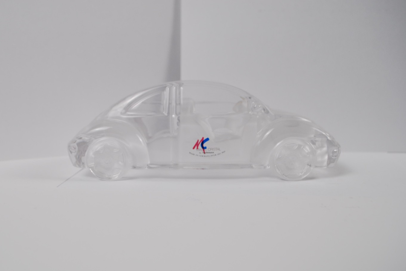 Hofbauer Magic Crystal New VW Volkswagen Beetle GVN-8038 Glass Car Paperweight