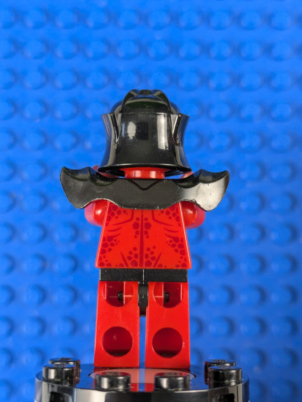 Lego NEXO KNIGHTS: Crust Smasher - Bare Chest nex012 Set 70324