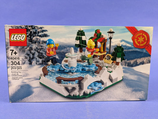 Lego Holiday & Event: Christmas: Ice Skating Rink Set 40416 BRAND NEW