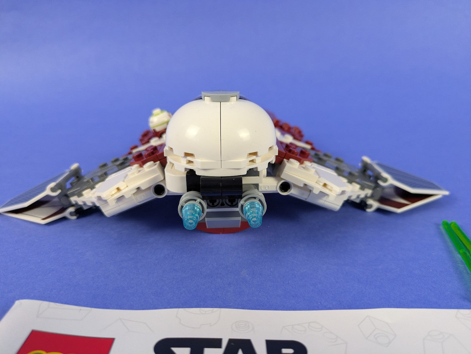 Lego Star Wars: The Clone Wars: Ahsoka's Jedi Interceptor Set 75401 Complete Set