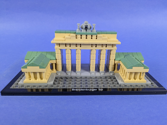 Lego Architecture: Brandenburg Gate Set 21011 Complete Set
