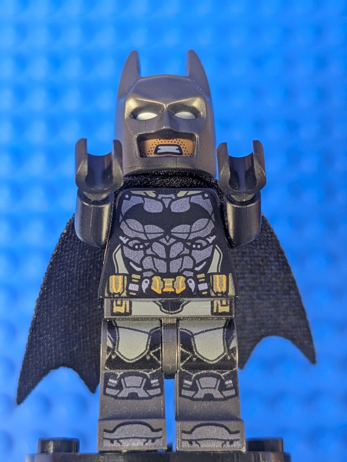 Lego Super Heroes: Batman - Pearl Dark Gray Armor sh0535 Set 76112
