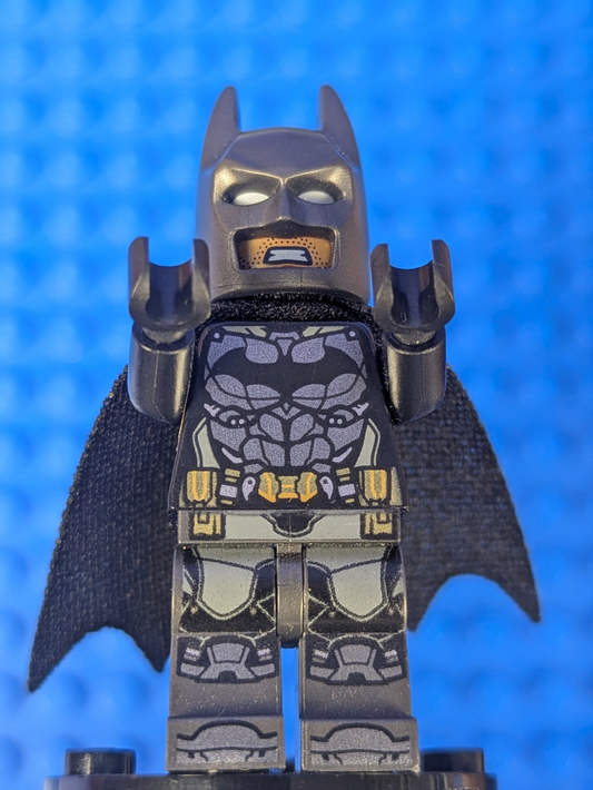 Lego Super Heroes: Batman - Pearl Dark Gray Armor sh0535 Set 76112