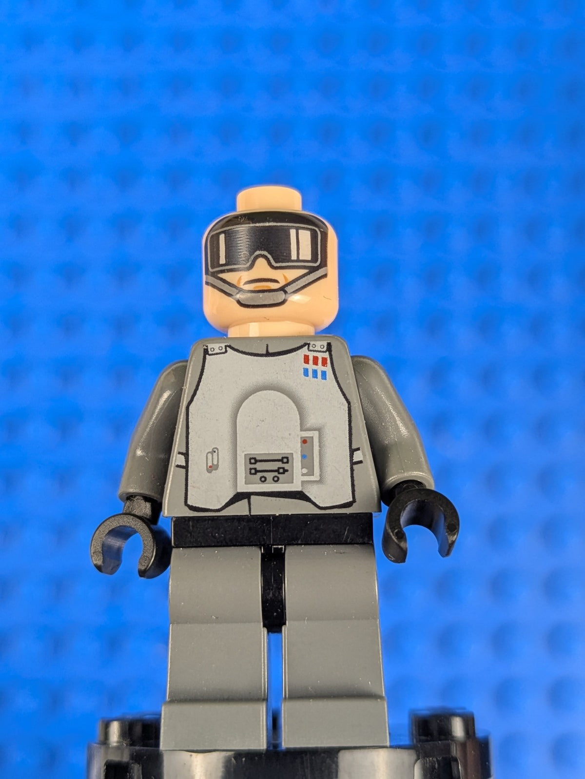 Lego Star Wars: Imperial Officer with Battle Armor sw0426 Set 9509