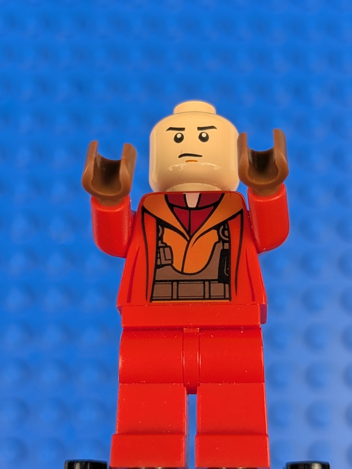 Lego Star Wars: Naboo Fighter Pilot - Red Jumpsuit sw0340 Set 7877