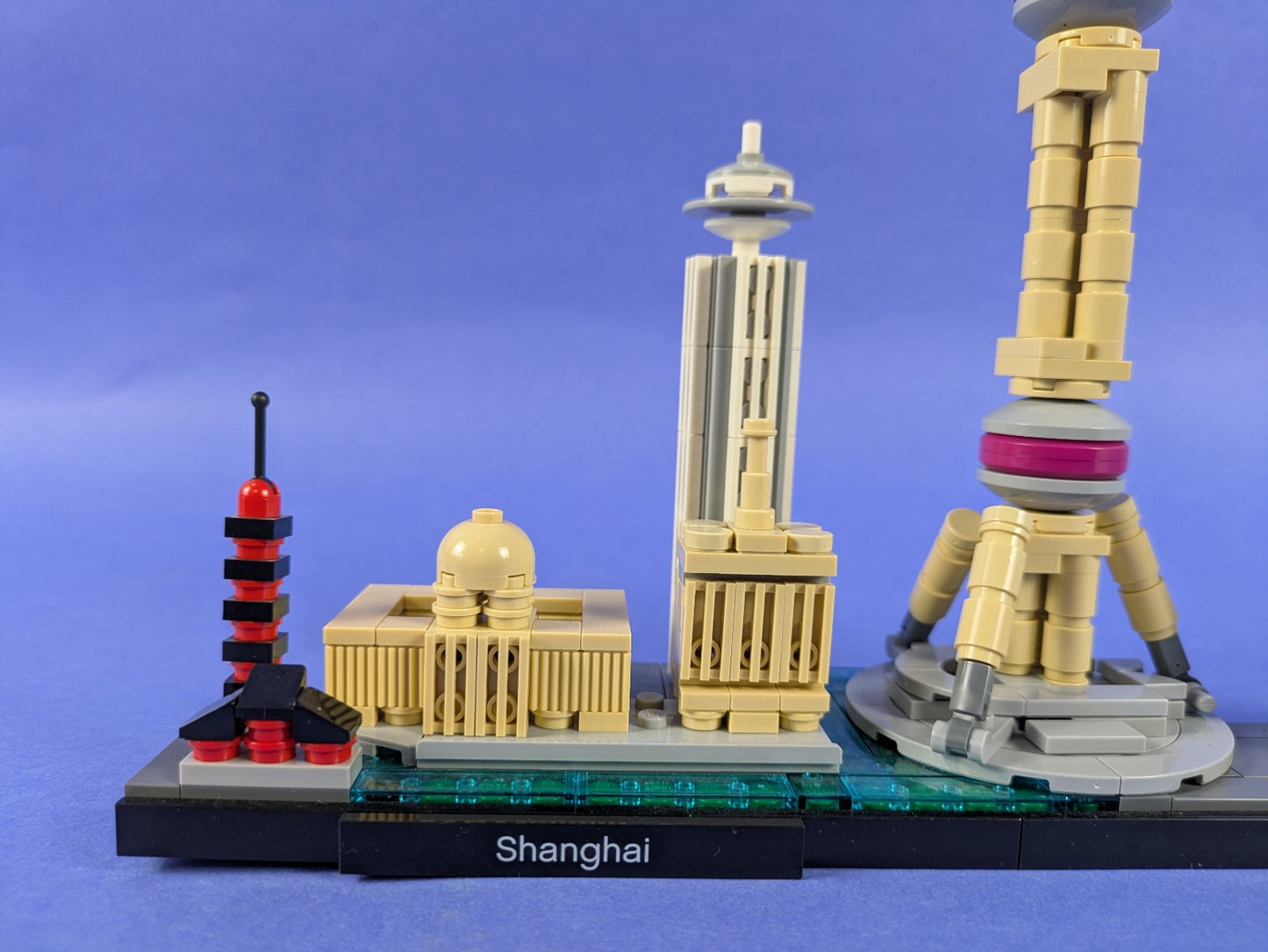 Lego Architecture: Shanghai Set 21039 Complete Set