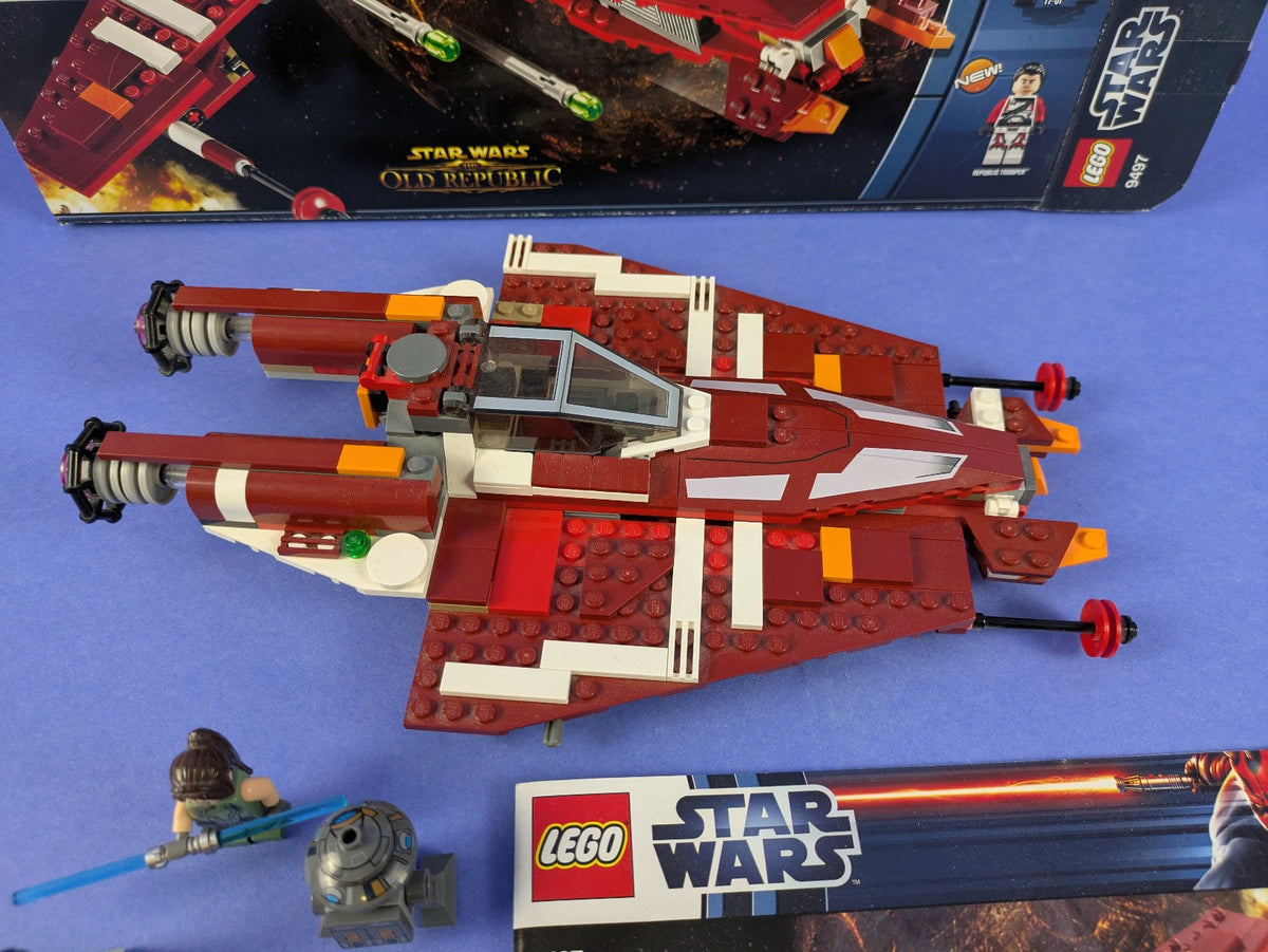 LEGO Star Wars Republic Striker-class Starfighter 9497 Complete Set Pre-Owned