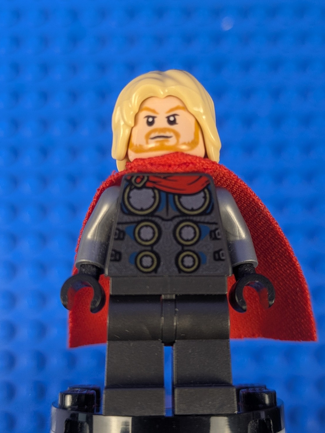 Lego Super Heroes: Avengers: Thor - Spongy Cape sh0623 Sets 76153, 242105