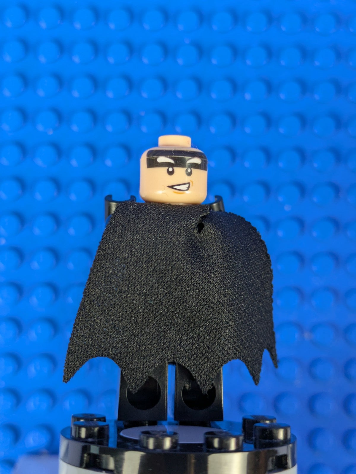 Lego Super Heroes: Batman - Utility Belt Head Type 2 sh0318 Sets 70904, 70918