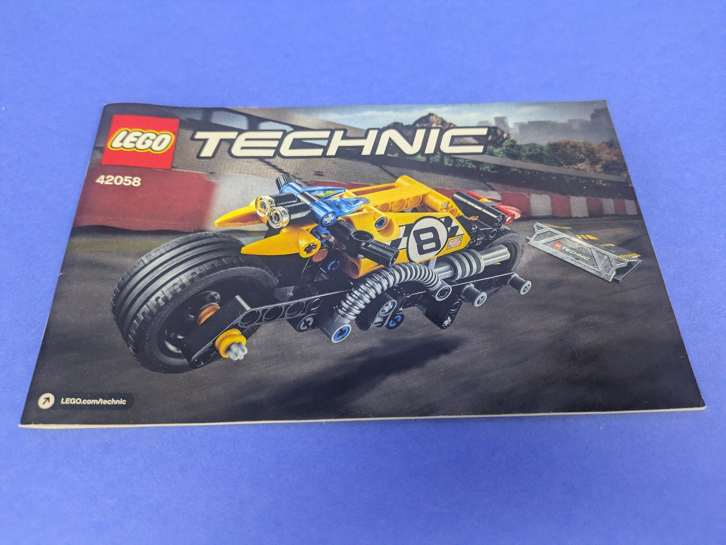 Lego Technic: Model: Race: Stunt Bike Set 42058 - w/ Instructions