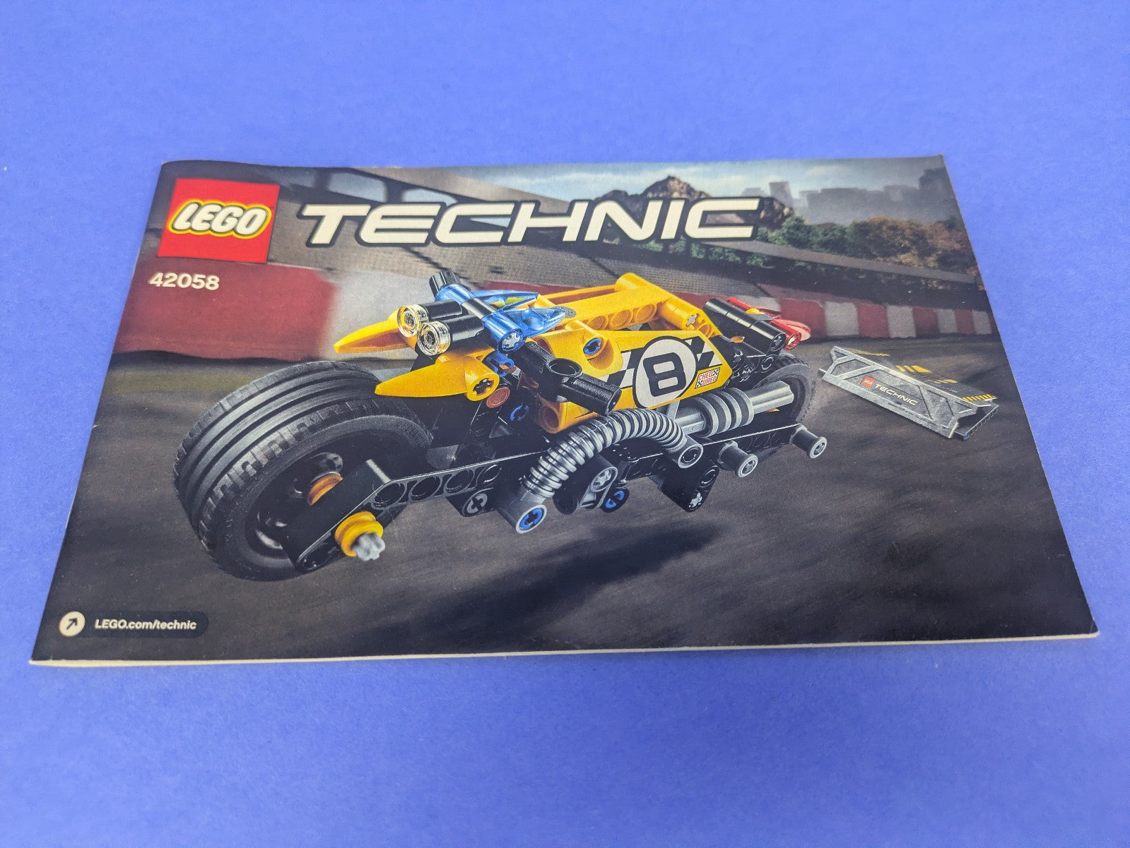 Lego Technic: Model: Race: Stunt Bike Set 42058 - w/ Instructions